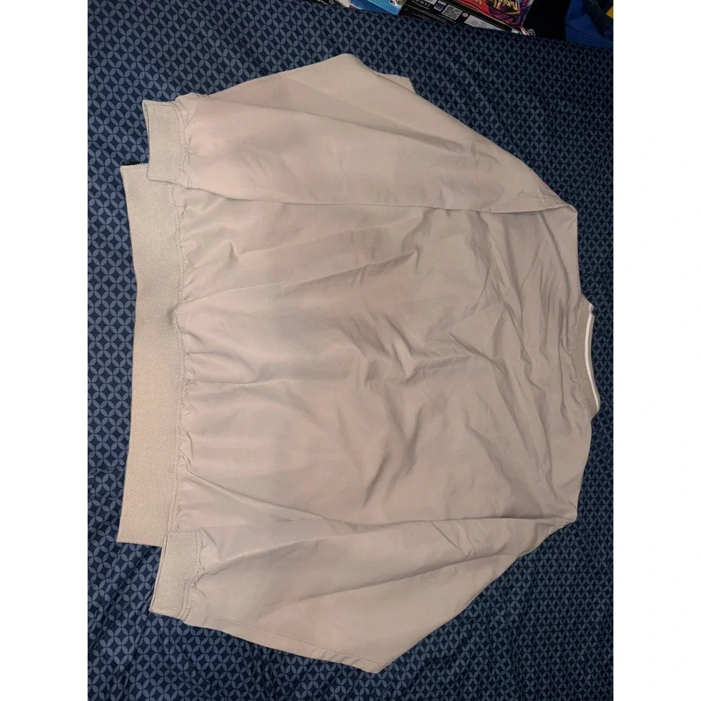 J2 beige wisconsin